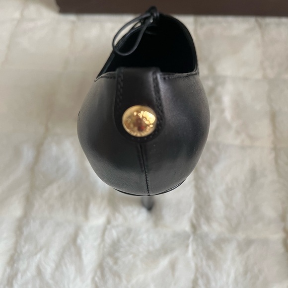Louis Vuitton women’s open Toe pump - Picture 4 of 9